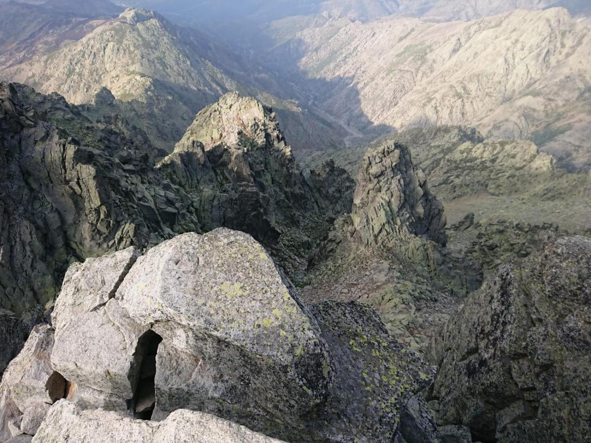 הוילה נאבארדונדה דה גרדוס Ermita De Gredos מראה חיצוני תמונה